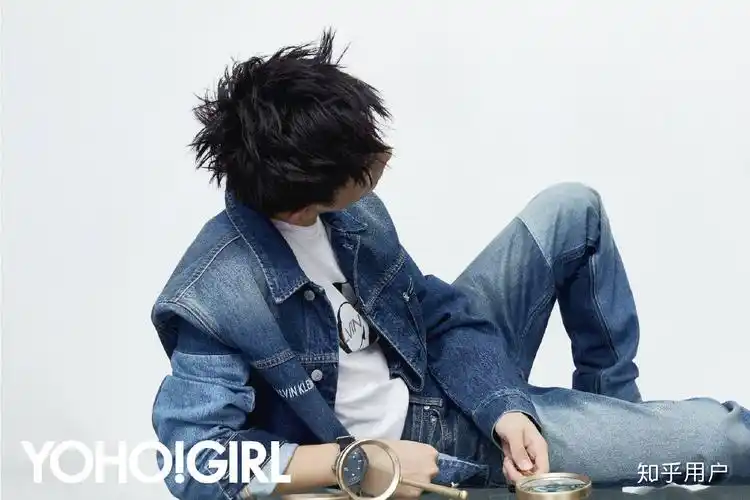 易烊千玺的硬照好看吗