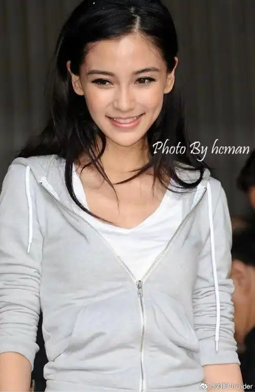 angelababy##杨颖##angelababy原相机营业自拍