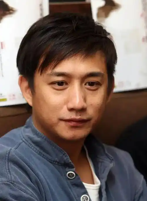 "神算子"黄磊,就这样被风评毁掉,封闭了自己的内心!_黄小立_时候_父亲