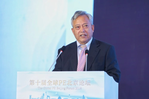 张思平:解决民营企业融资难的岀路何在?