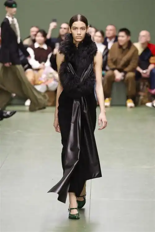 loewe2024秋季高级成衣系列