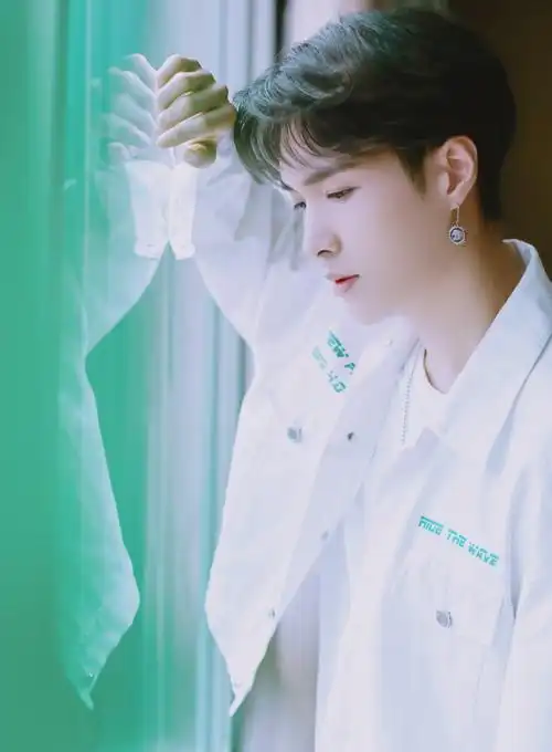 2020年4月13日 19:55   关注  exo 张艺兴 评论 收藏