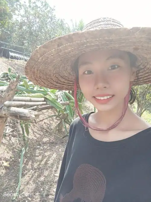 忙活了一早上的成果,9797还是不错滴,小时候用过锄头,长大后就