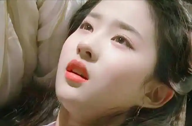 15岁刘亦菲王语嫣剧照