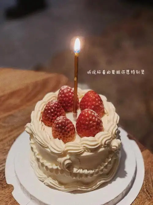 生日蛋糕这样拍