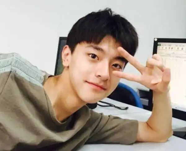 国内大学校草最新排名首都师范白敬亭第二第一名的位置难超越