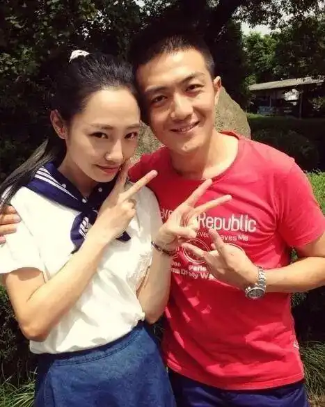 拿第一名,不过毕业后同班同学文章,白百何,唐嫣,张博等早已经作品不断