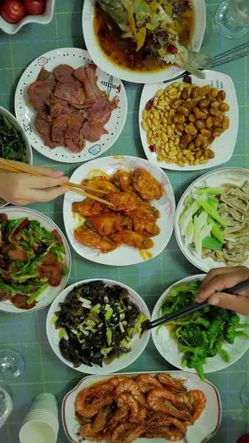 晒年夜饭投票选出你认为最好最温馨的年夜饭奖品非厨房大礼包