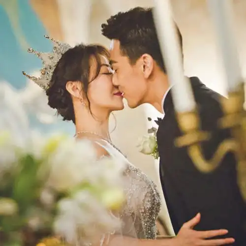 2020新娘皇冠陈紫函同款奢华手工水晶串珠头饰蛋糕装饰派对王冠女