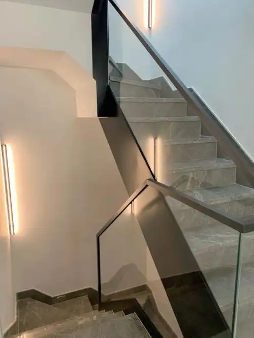 玻璃楼梯扶手
