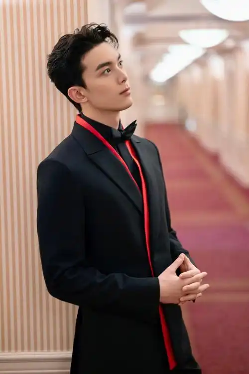 吴磊电影草木人间