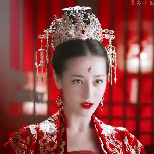 有没有哪个明星在古装剧中的凤冠霞帔让你印象深刻