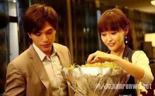 邱泽回应唐嫣恋情邱泽都对唐嫣做过什么被痛批渣男