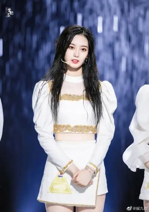 今晚要出道走花路啊~plmm徐艺洋冲鸭#创造营决赛#@创造营2020-徐艺洋