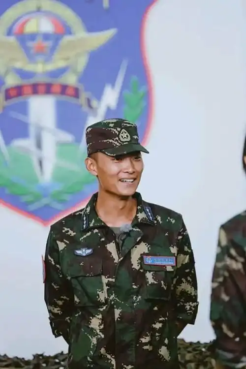 喜欢上刘队完全是因为这个男人很man,是我的style!