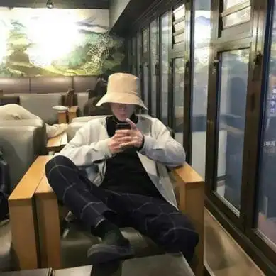 男生头像潮流时尚