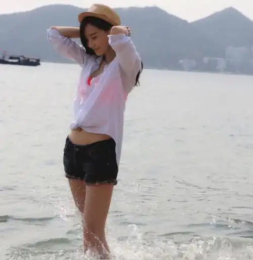 有一种紧身裤叫于文文彻底被她给迷住了一般人都驾驭不了