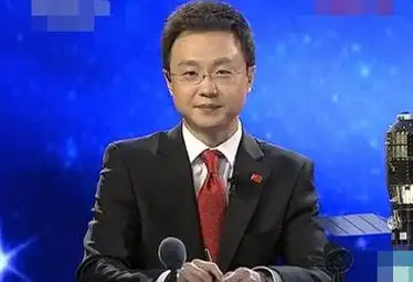 刚强图片 央视主持人刚强工作生活图片