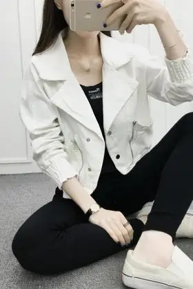 牛仔布一粒扣西装搭配