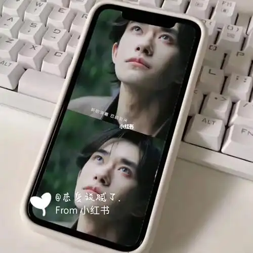 易烊千玺氛围感壁纸