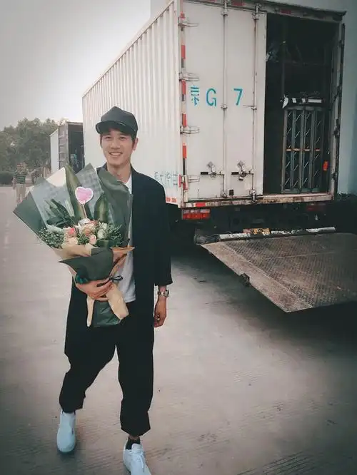 通宵达旦聊彭冠英演技,剧照,美图楼