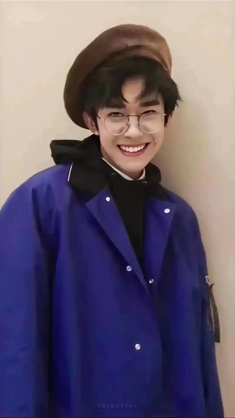 真的好喜欢千玺的笑呀 就感觉他一笑心都化了 #易烊千玺 #易 - 抖音