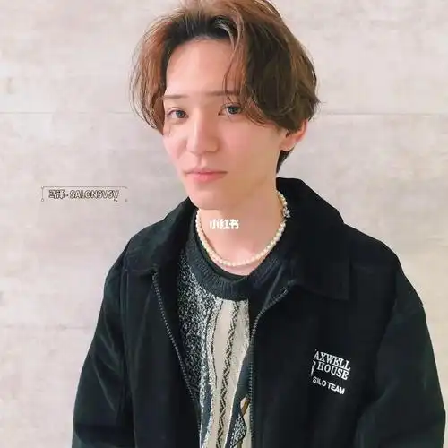 日系无性别风格 男女同款