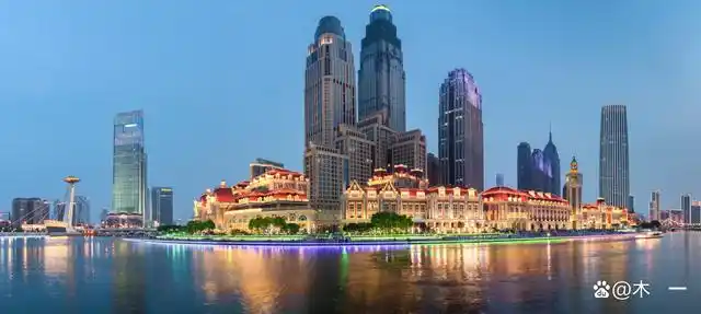 天津,海河之畔的一颗渤海明珠,这座中国北方第一大港口,既带有西方