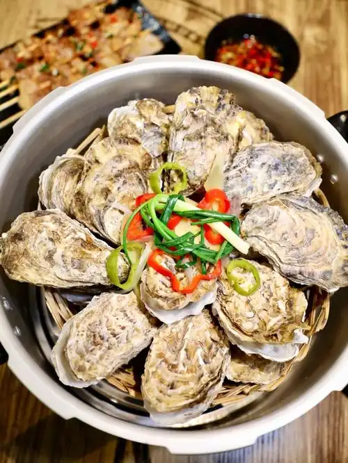 在这条卧虎藏龙的宵夜街只卖一种味道却让福州土豪都弃了老本行