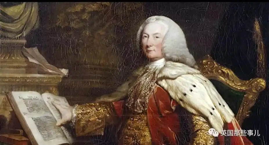 【浮夸的发型,是乔治时代造型的灵魂】如果说乔治时代贵族男性的假发