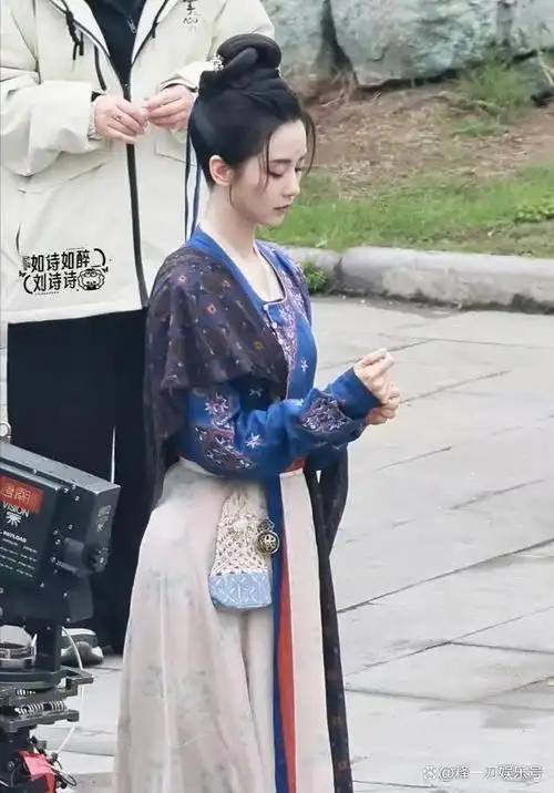 娱乐瓜王一博任嘉伦赵丽颖杨紫李现刘诗诗李沁高伟光丁禹兮