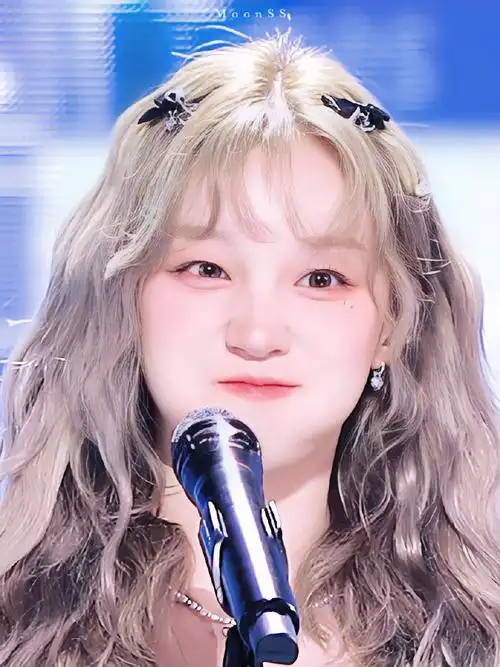 宋雨琦4月将solo##宋雨琦卷发