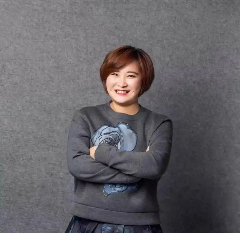 贾玲要减重100斤757575 这个胖胖的可爱姑娘,好期待她减重的