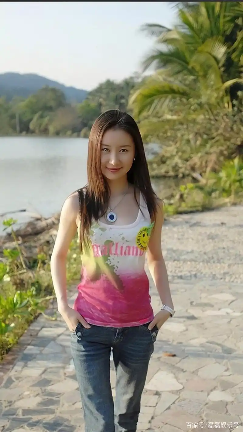 纯洁可爱的舒畅