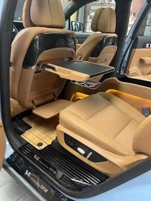 长春西玛汽车改装理想one座椅高端改装享受完美商务级体验