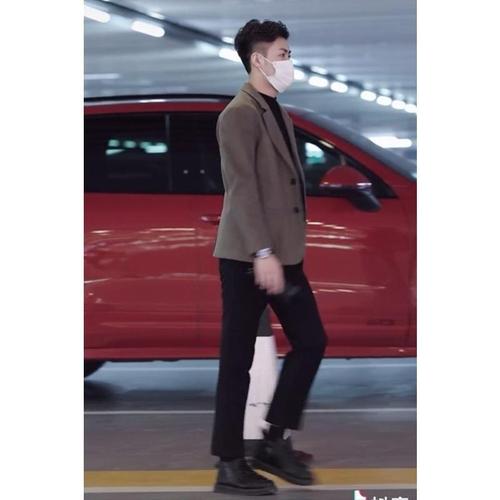 【套装单件】十八八穿搭轻熟风高品质大码休闲小西服搭配直筒裤子