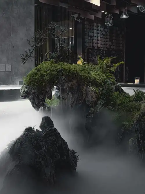 室内苔藓水景