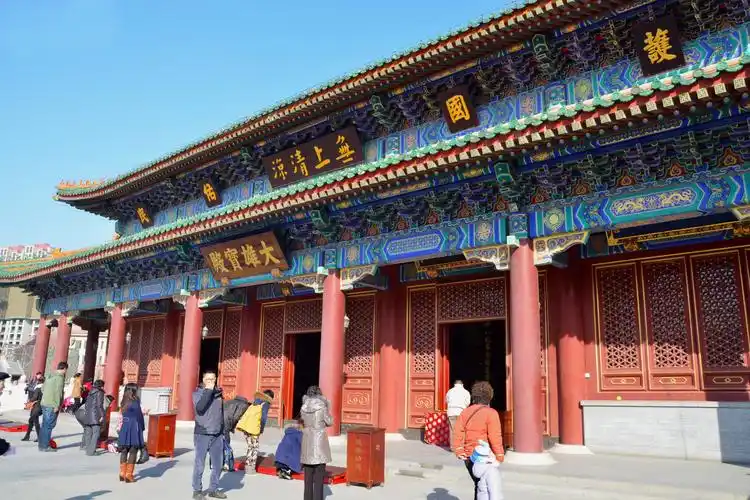 "圣凡普照开真释,空有齐彰续慧灯"天津大悲寺,又称大悲院,是