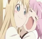 二次元恶搞抱抱表情包一定适合你精品抱抱图哦