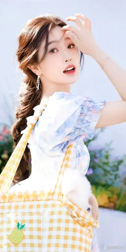 虞书欣大图欣赏