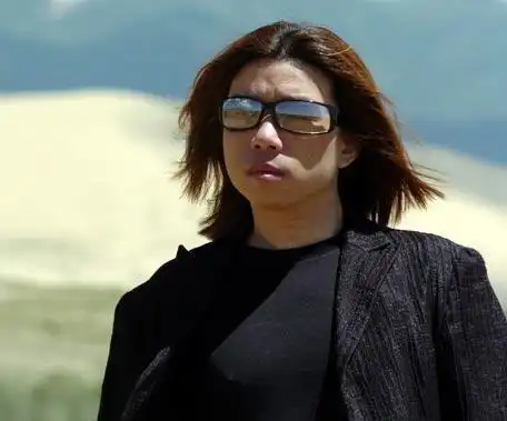 郭峰歌手个人资料简介-音乐才子郭峰:还没成家就老了,60岁婚姻成难题