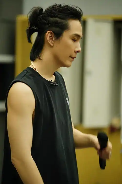 李承铉发型大赏09