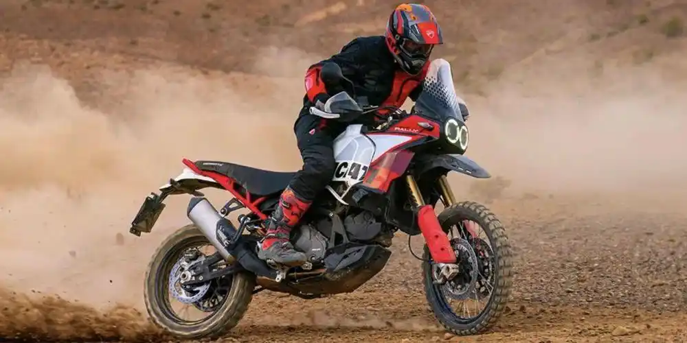 杜卡迪(沙漠x),desert x rally拉力版本正式发布.越野攀爬性能卓越