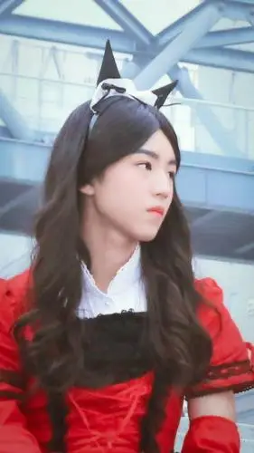 2017年7月30日 20:46   关注  王俊凯 收藏