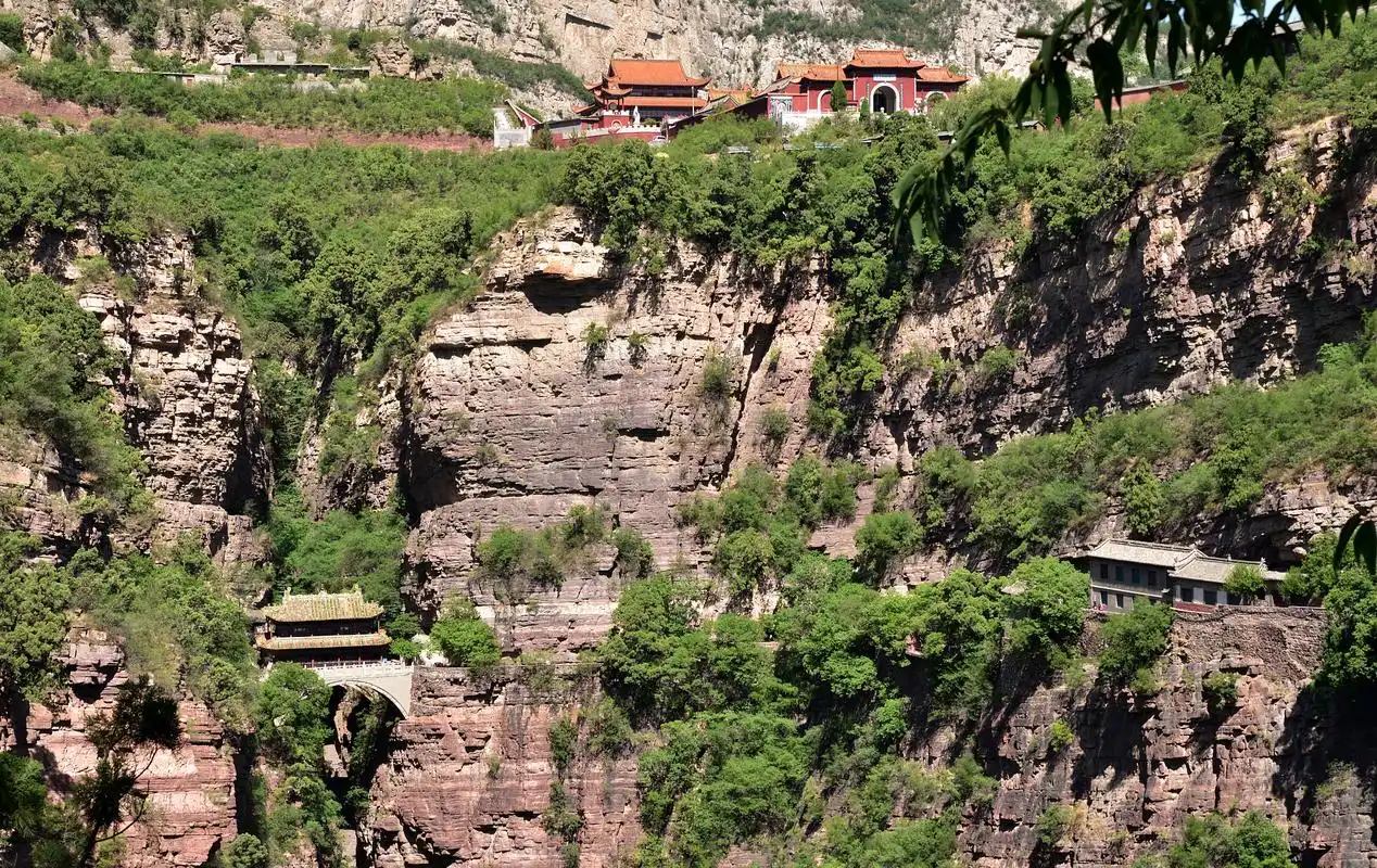 小西天风景区在哪里?小西天:邢台的自然宝藏和文化遗迹!