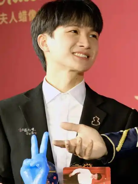 周深出道九周年快乐##周深音乐之路有你有我##9周年 那么深爱你