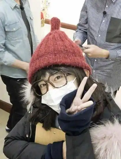 "邓伦长发"上了热搜,这些年我们追过的"女装大佬"同样搞笑