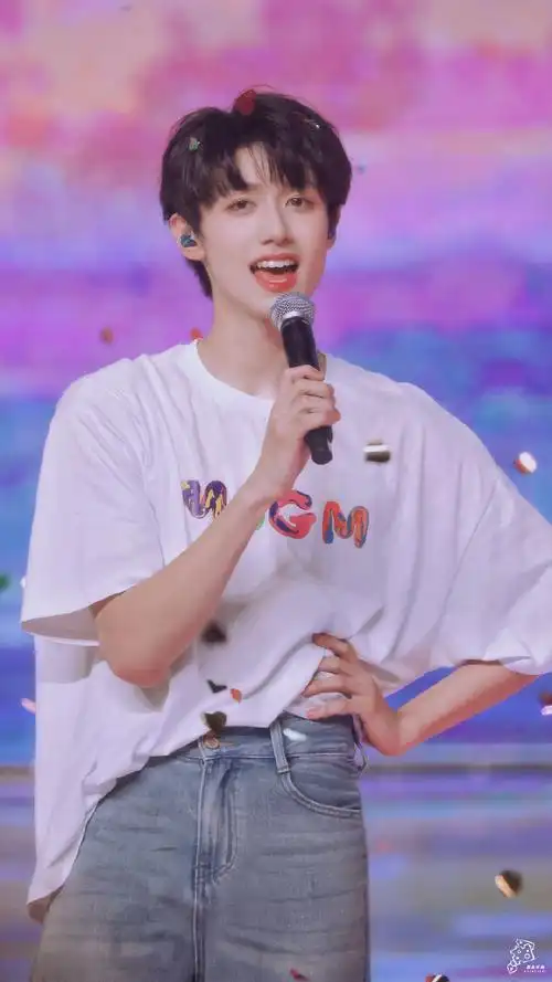 朱志鑫[超话]#可爱宝贝@tf家族-朱志鑫