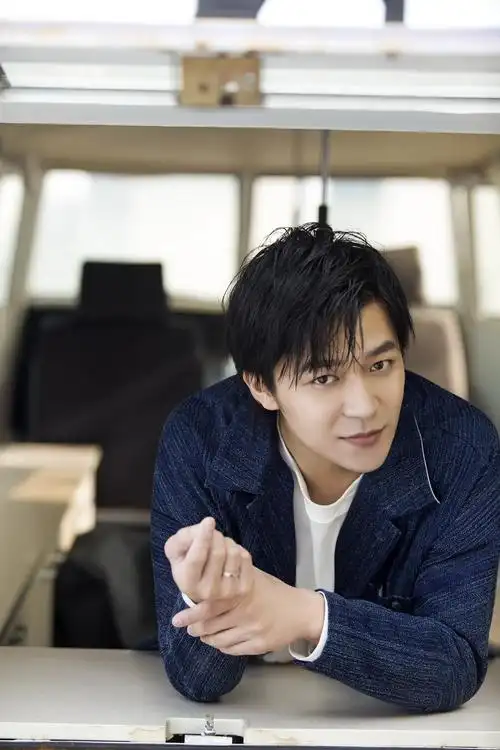 余枫挑战韩式情歌爱的礼物送给命中注定的人