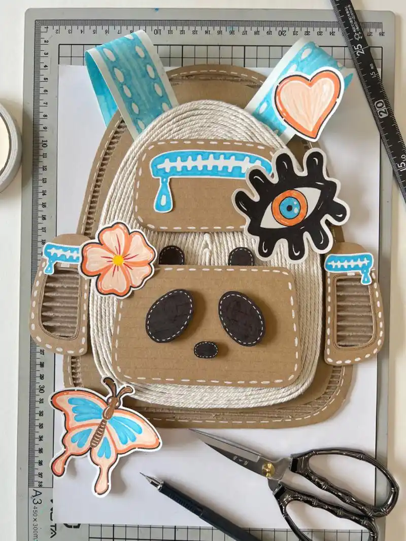 开学啦～幼儿园综合材料创意手工《小书包》94 7915天蓝蓝,白云